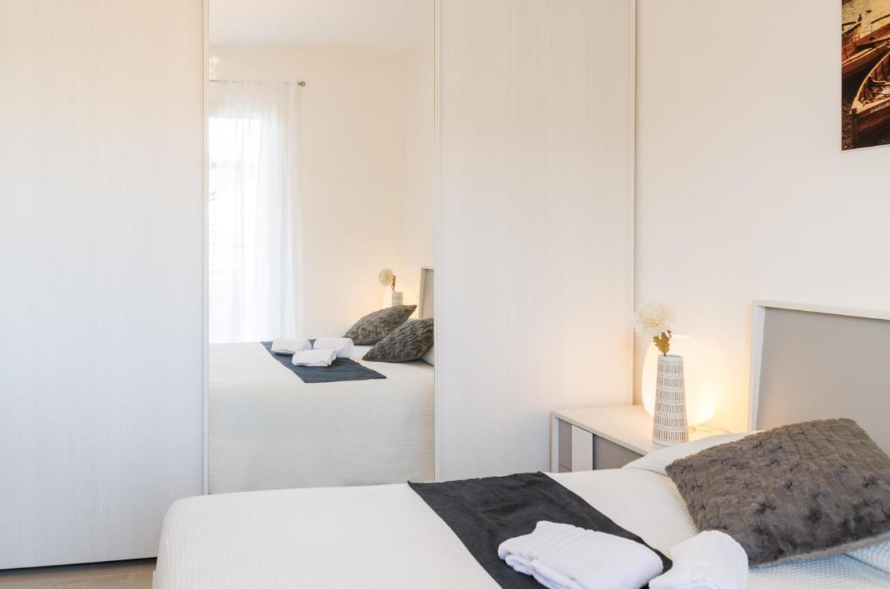 Fco Secrets Luxury Apartment Fiumicino Exterior foto
