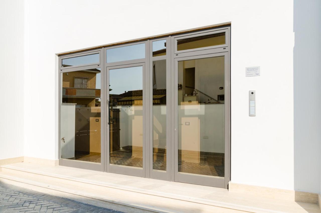 Fco Secrets Luxury Apartment Fiumicino Exterior foto