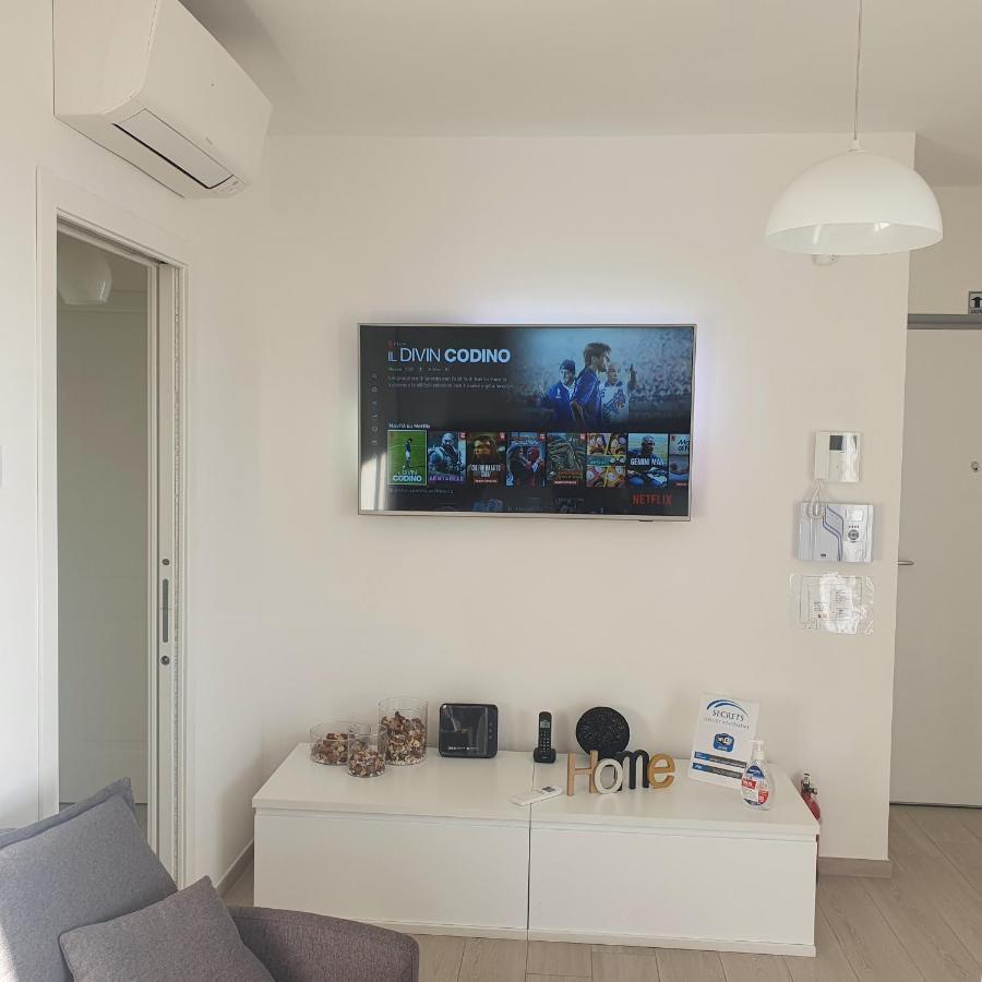 Fco Secrets Luxury Apartment Fiumicino Exterior foto